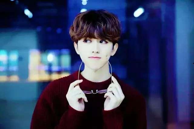 吃瓜娱乐间蔡徐坤视频