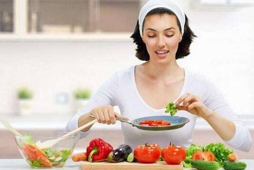 娱乐吃瓜酱洗碗,趣味横生的家务时光